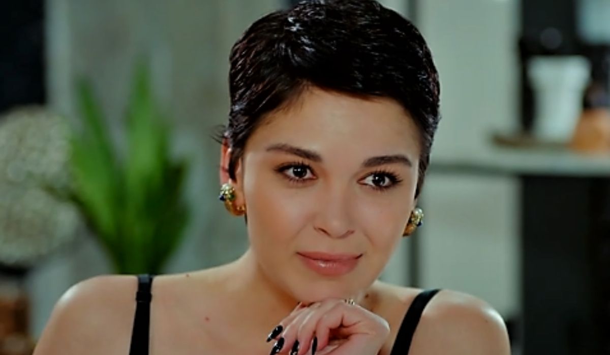 Aylin si allea con Fabbri in Daydreamer puntata 61 Credits Mediaset