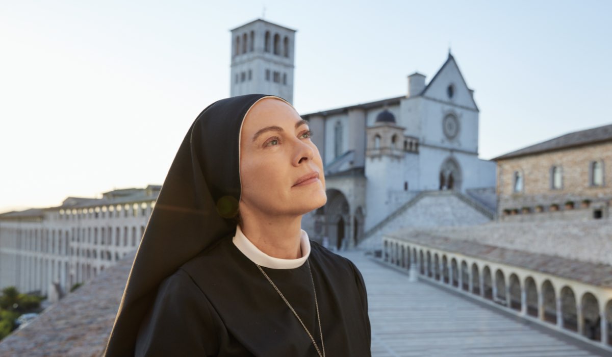 Che Dio Ci Aiuti 6 Elena Sofia Ricci nei panni di Suor Angela: Credits Lucia Iuorio e Rai